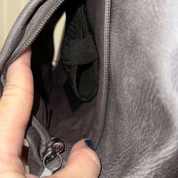 CCW Women’s Double Strap/Crossbody Strap Bag Gray - Picture 7 of 12